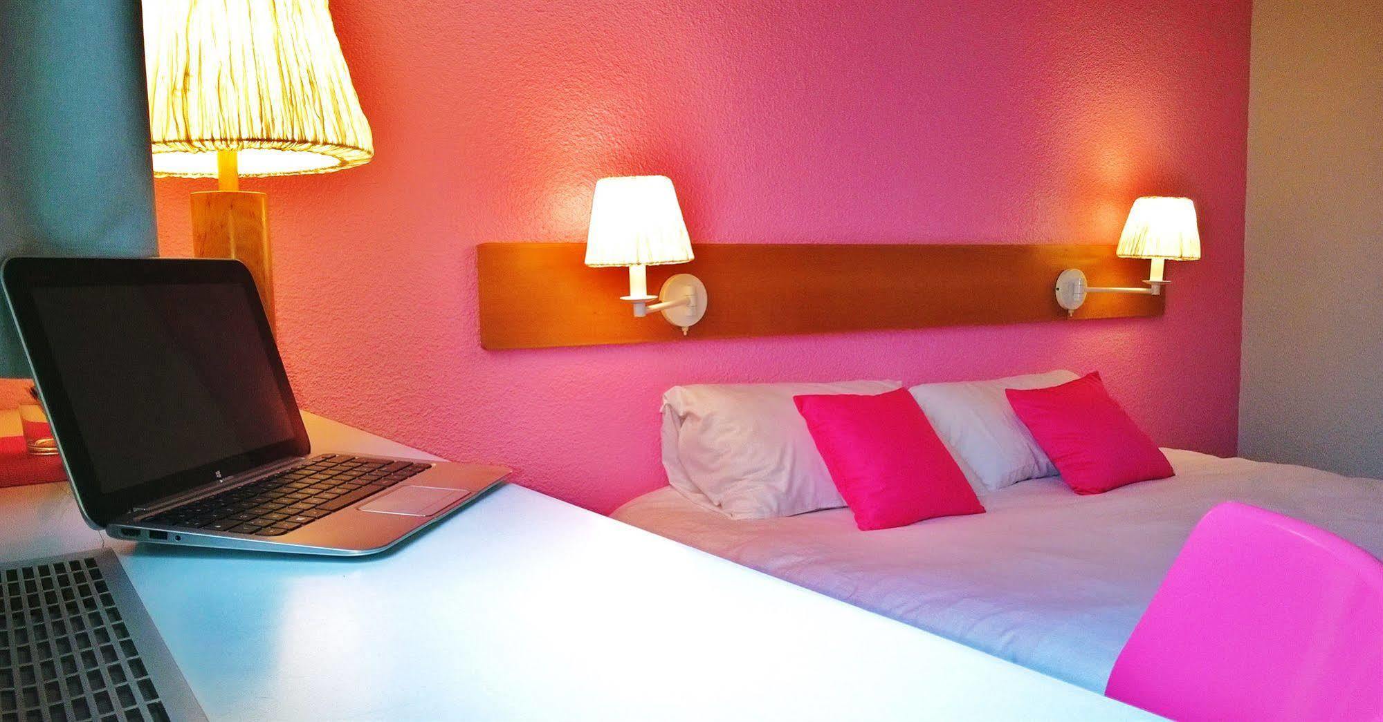 Contact Hotel ALYS Bourg en Bresse Ekinox Parc Expo Montagnat Eksteriør billede